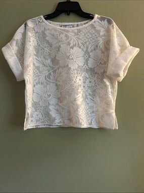 Vintage Avon Fashions sheer white lace short-sleeve top Size M